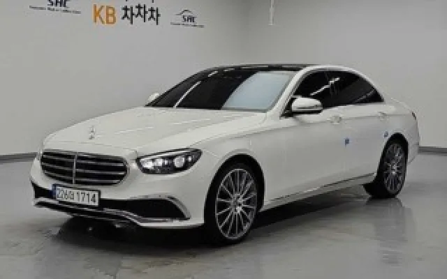 E-클래스 W213 E450 4MATIC 익스클루시브 벤츠 2023/07 7,335km